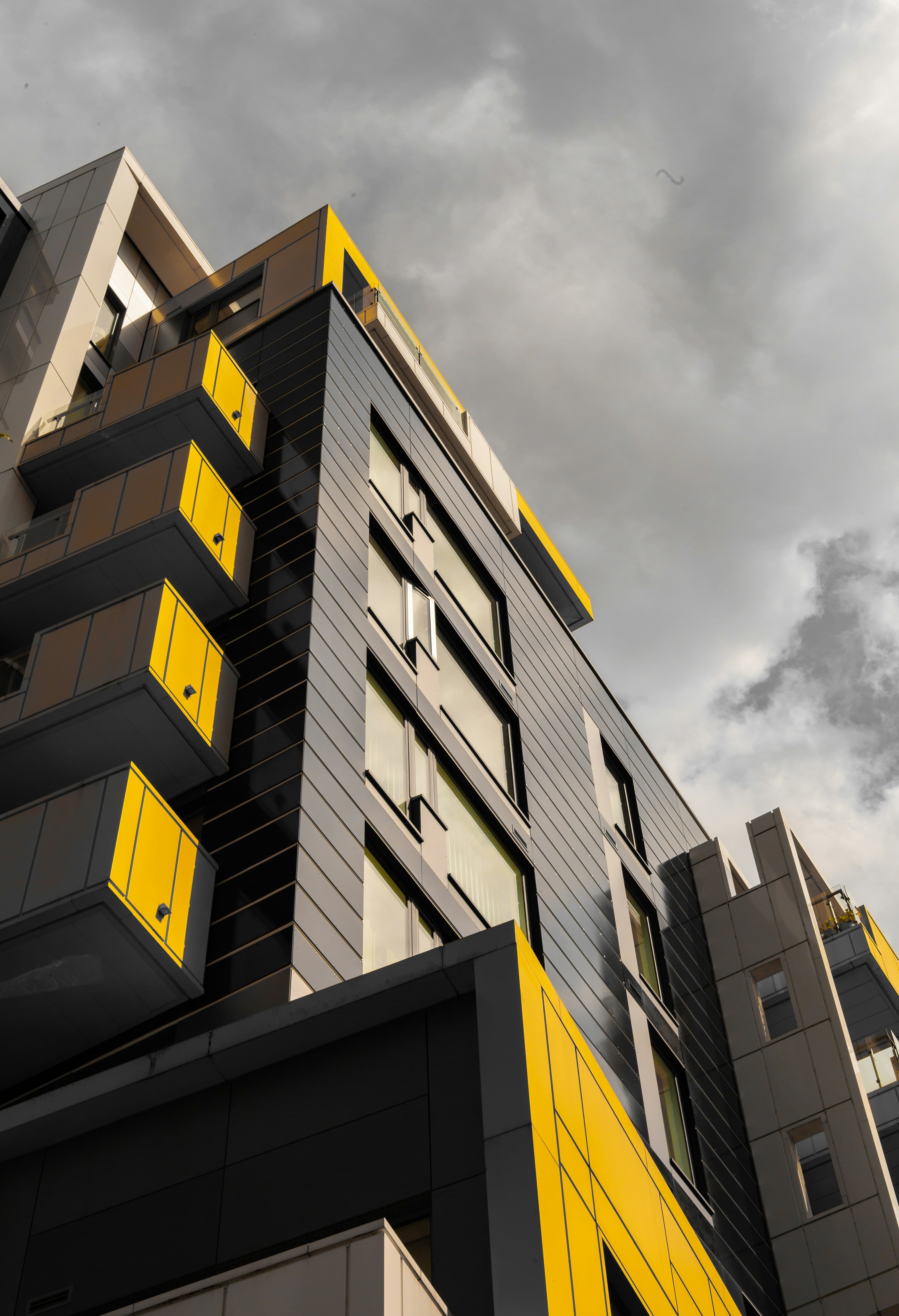 Outdoor dust collector unit — winterised